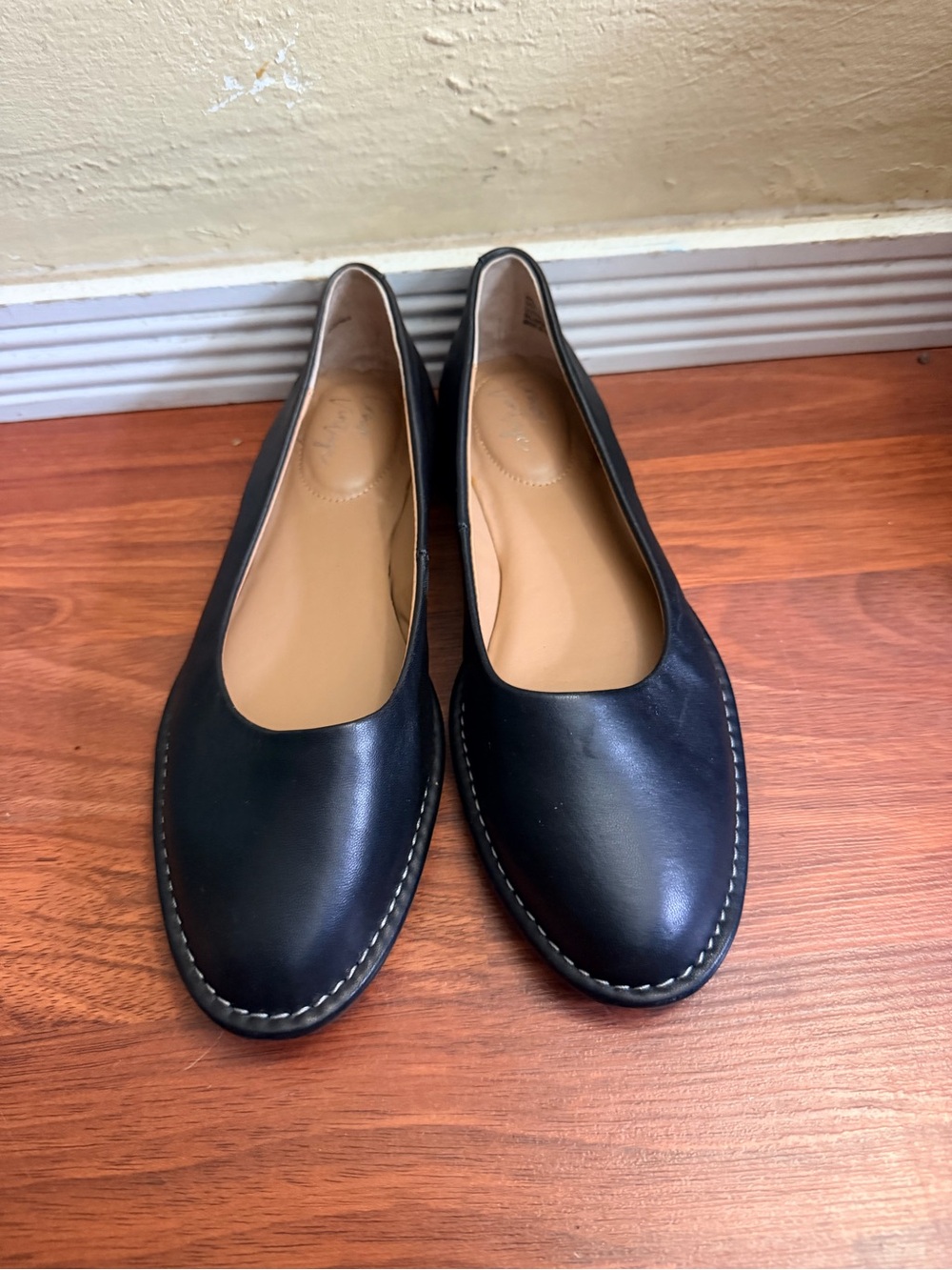 Crown Vintage Black Leather Ballet Flats with Tan Insole